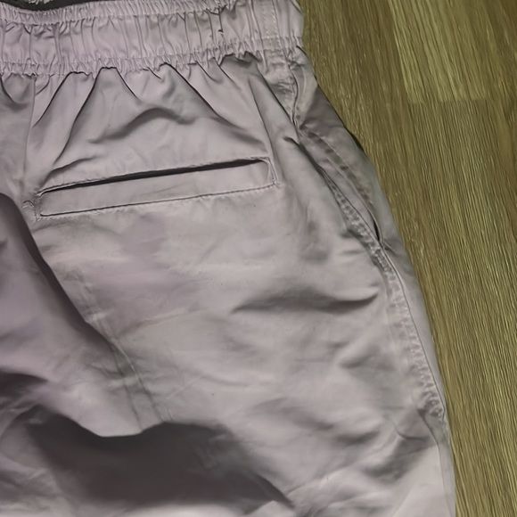 Pink athletic workout shorts - Picture 3 of 5